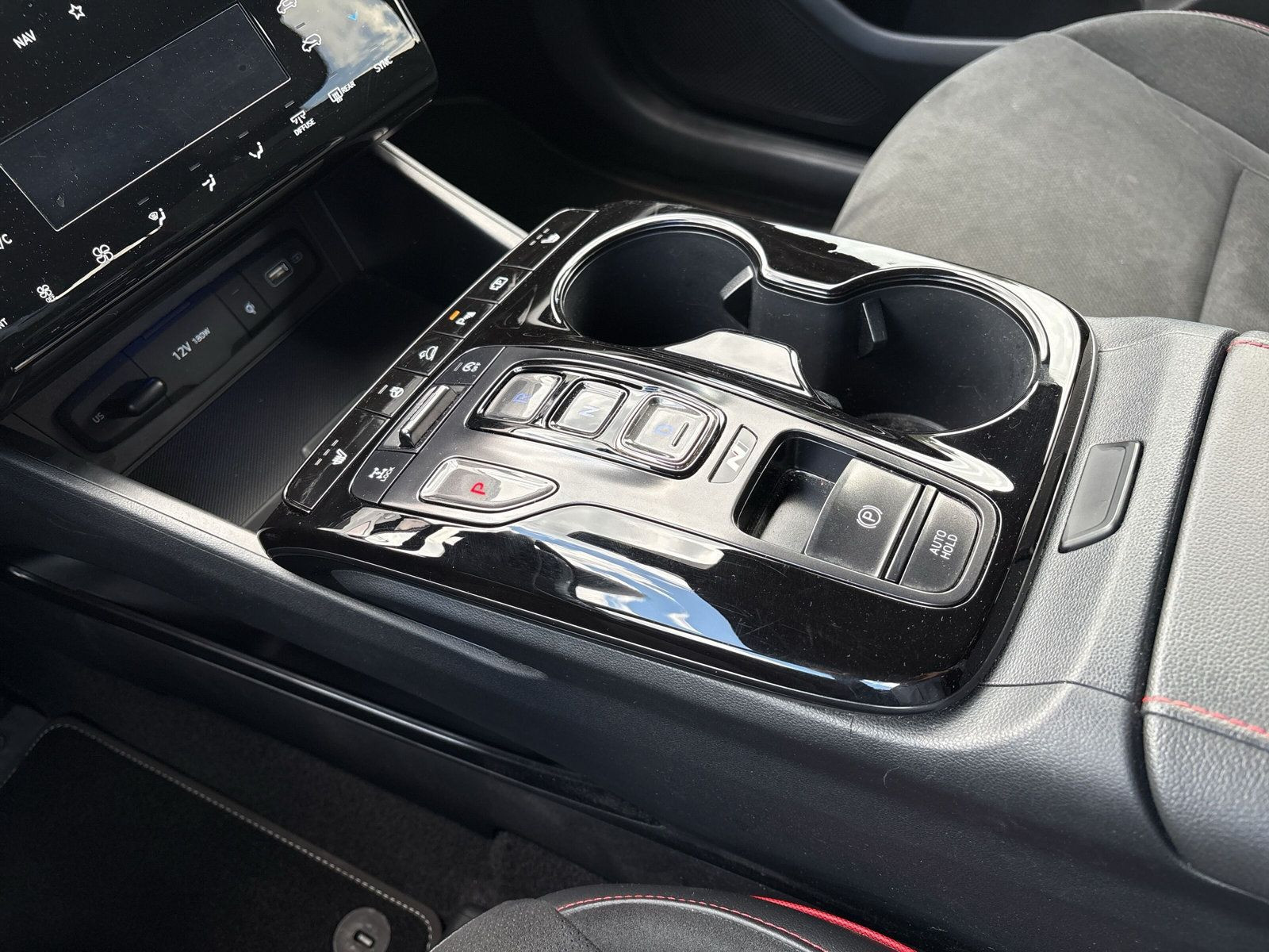 Tucson 1.6 T-GDI +N Line Mild-Hybrid+KAM+NAV+SH+