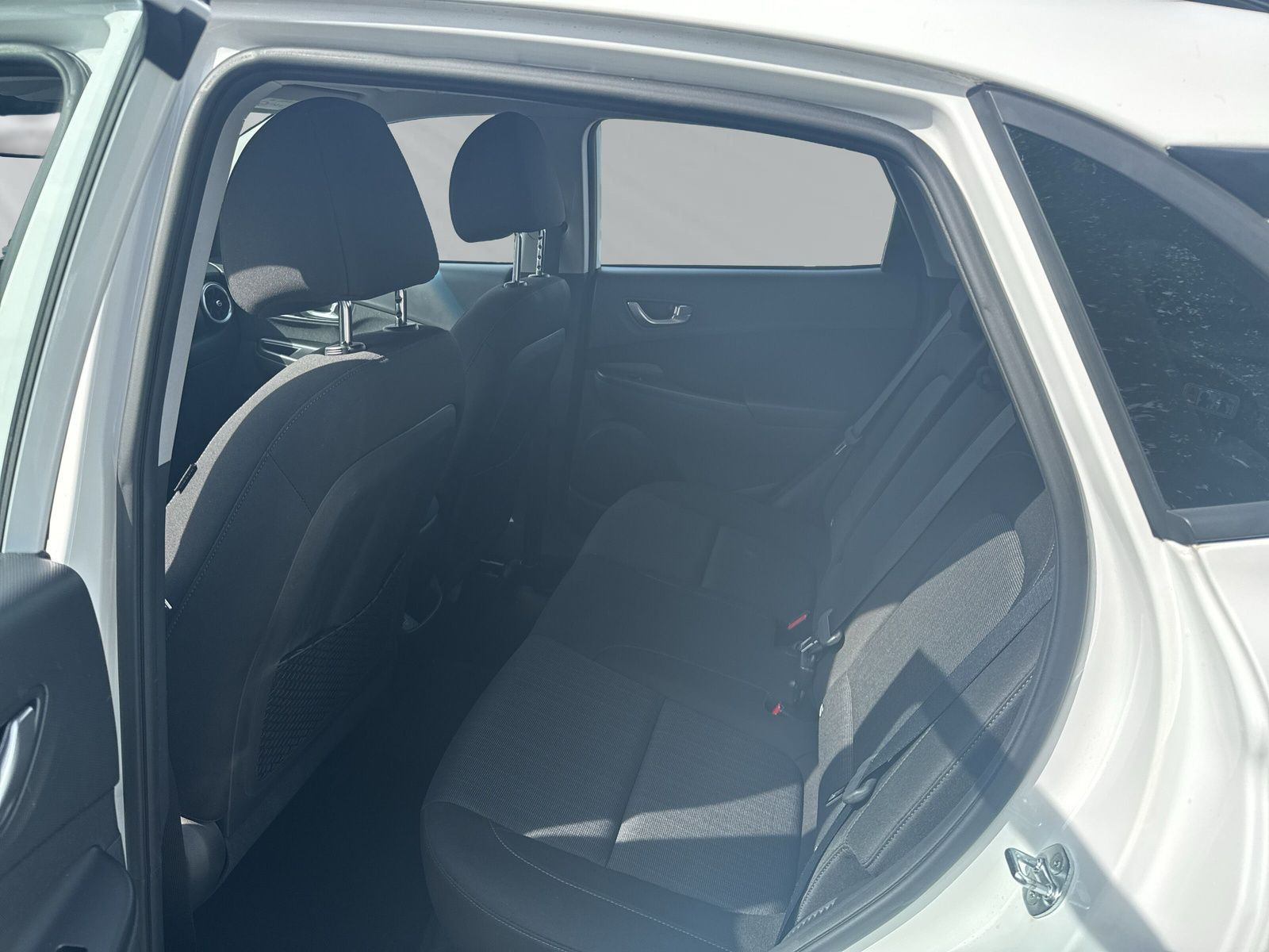 Kona 1.0 T-GDI 120PS +48V iM/T 2WD TREND +KAMERA