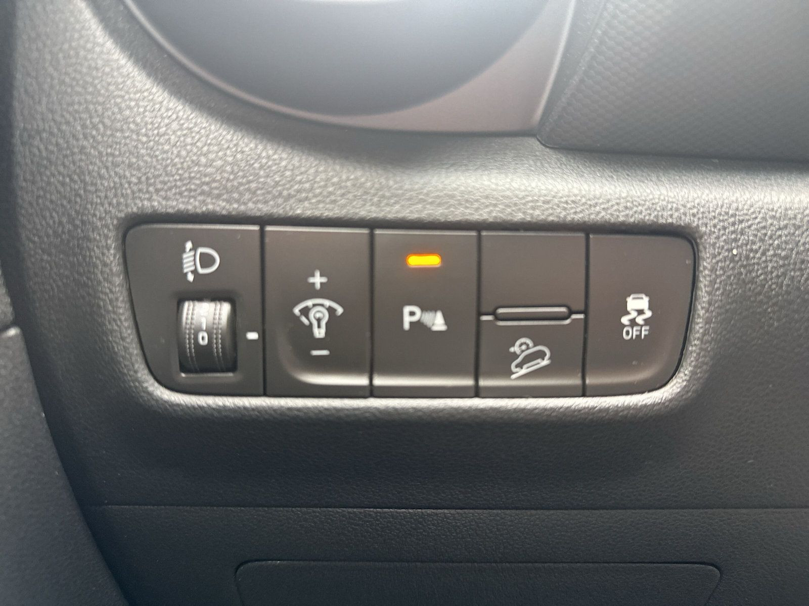 Kona 1.0 T-GDI 120PS +48V iM/T 2WD TREND +KAMERA