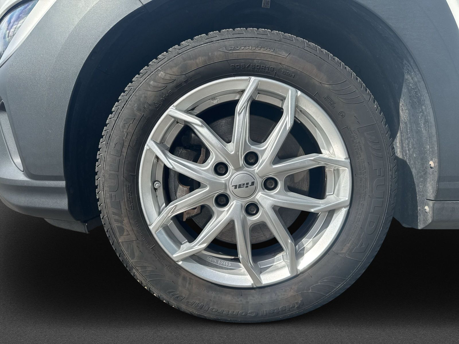 Kona 1.0 T-GDI 120PS +48V iM/T 2WD TREND +KAMERA