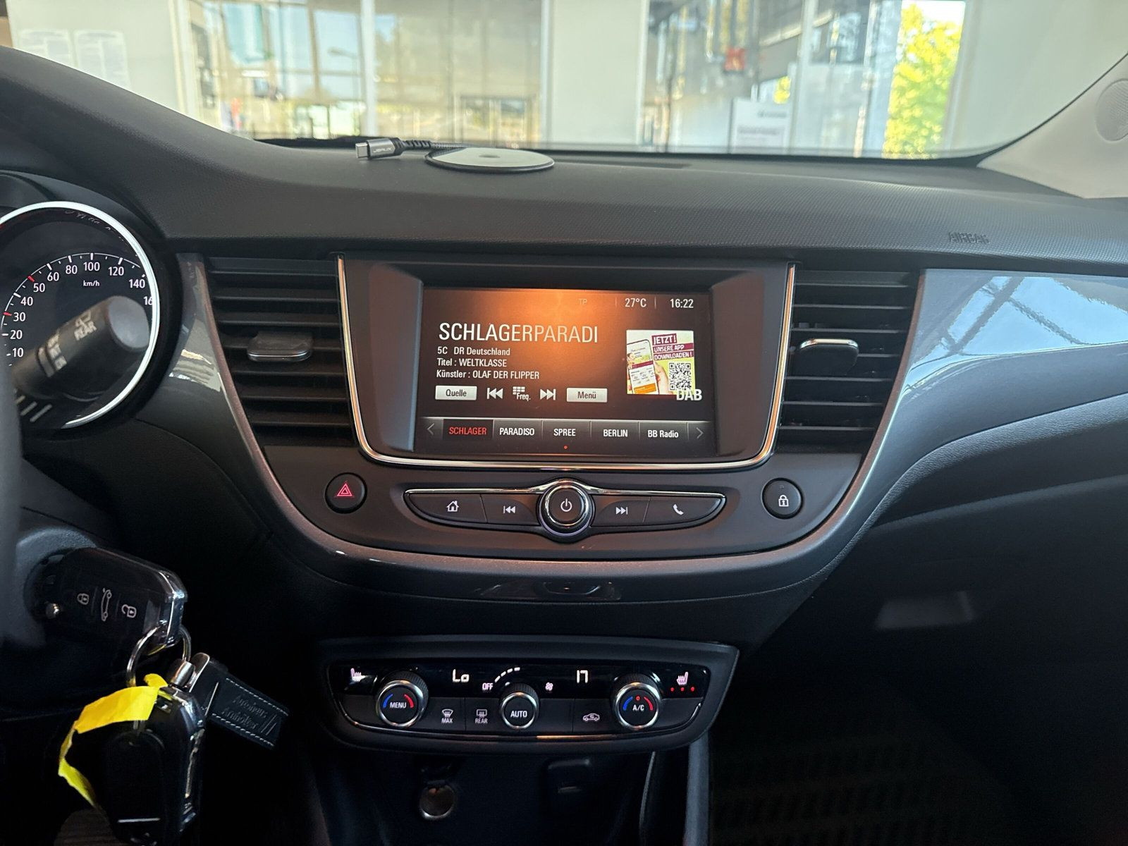 Crossland Elegance 1.2AT+SHZ+LHZ+KAMERA+CARPLAY+
