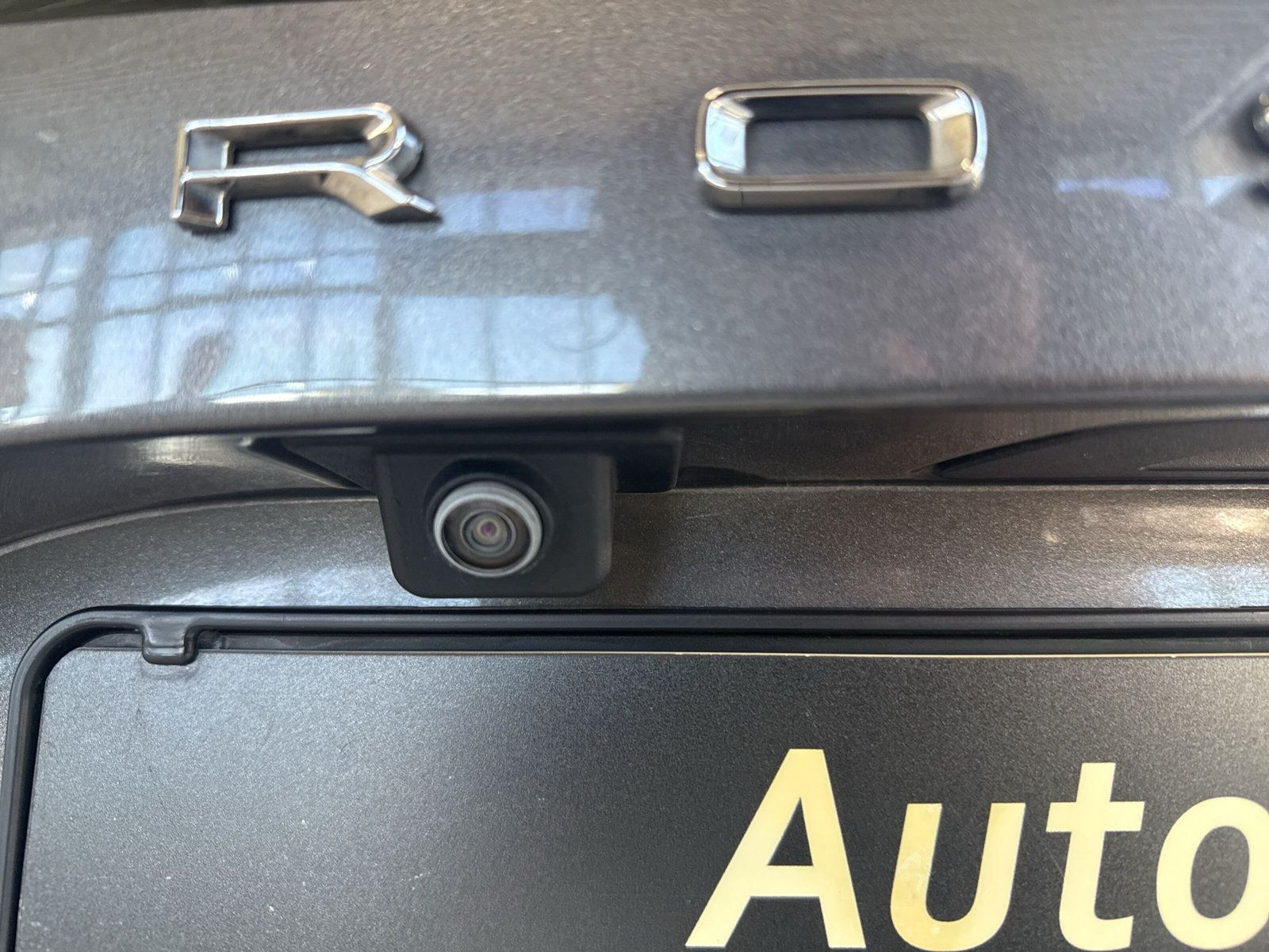 Crossland Elegance 1.2AT+SHZ+LHZ+KAMERA+CARPLAY+