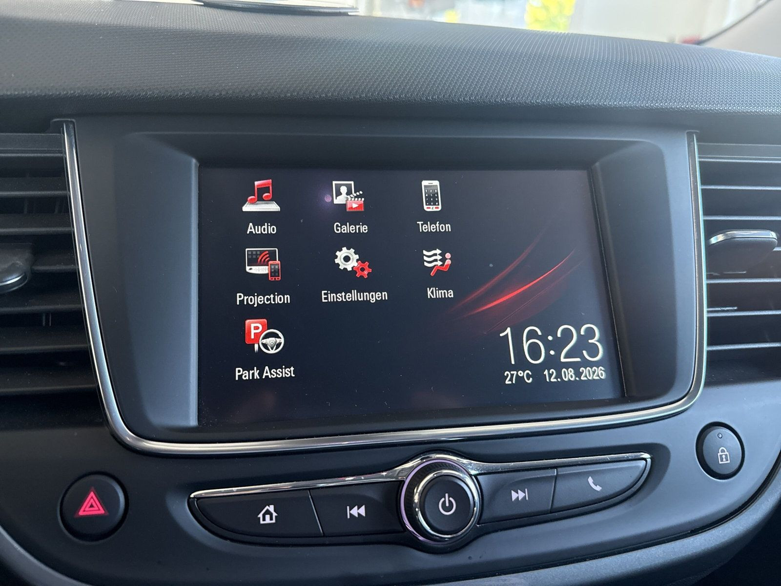 Crossland Elegance 1.2AT+SHZ+LHZ+KAMERA+CARPLAY+