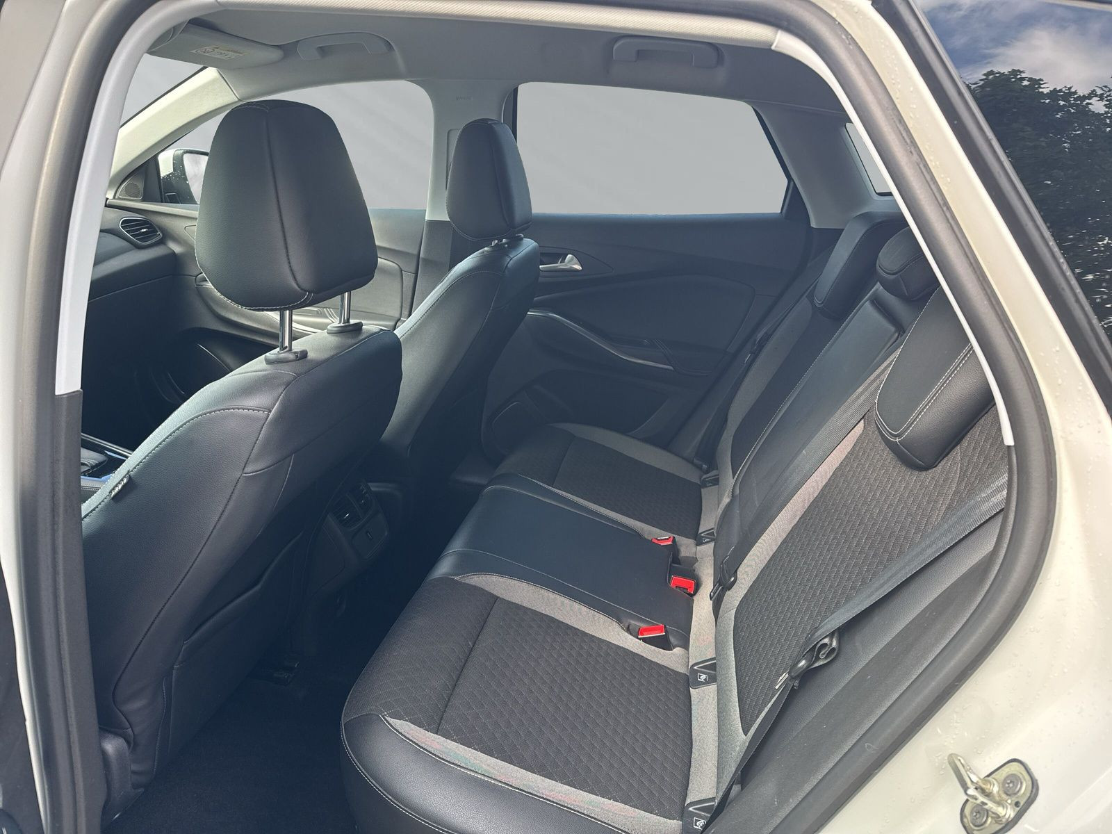 GRANDLAND X 1.2 DYNAMIC +LM+360°+ALLWET+CARPLAY+