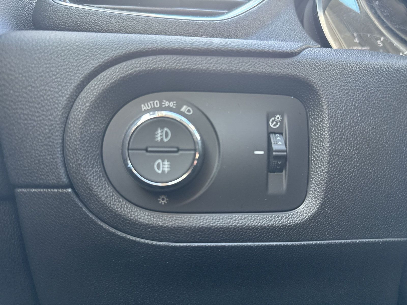 GRANDLAND X 1.2 DYNAMIC +LM+360°+ALLWET+CARPLAY+