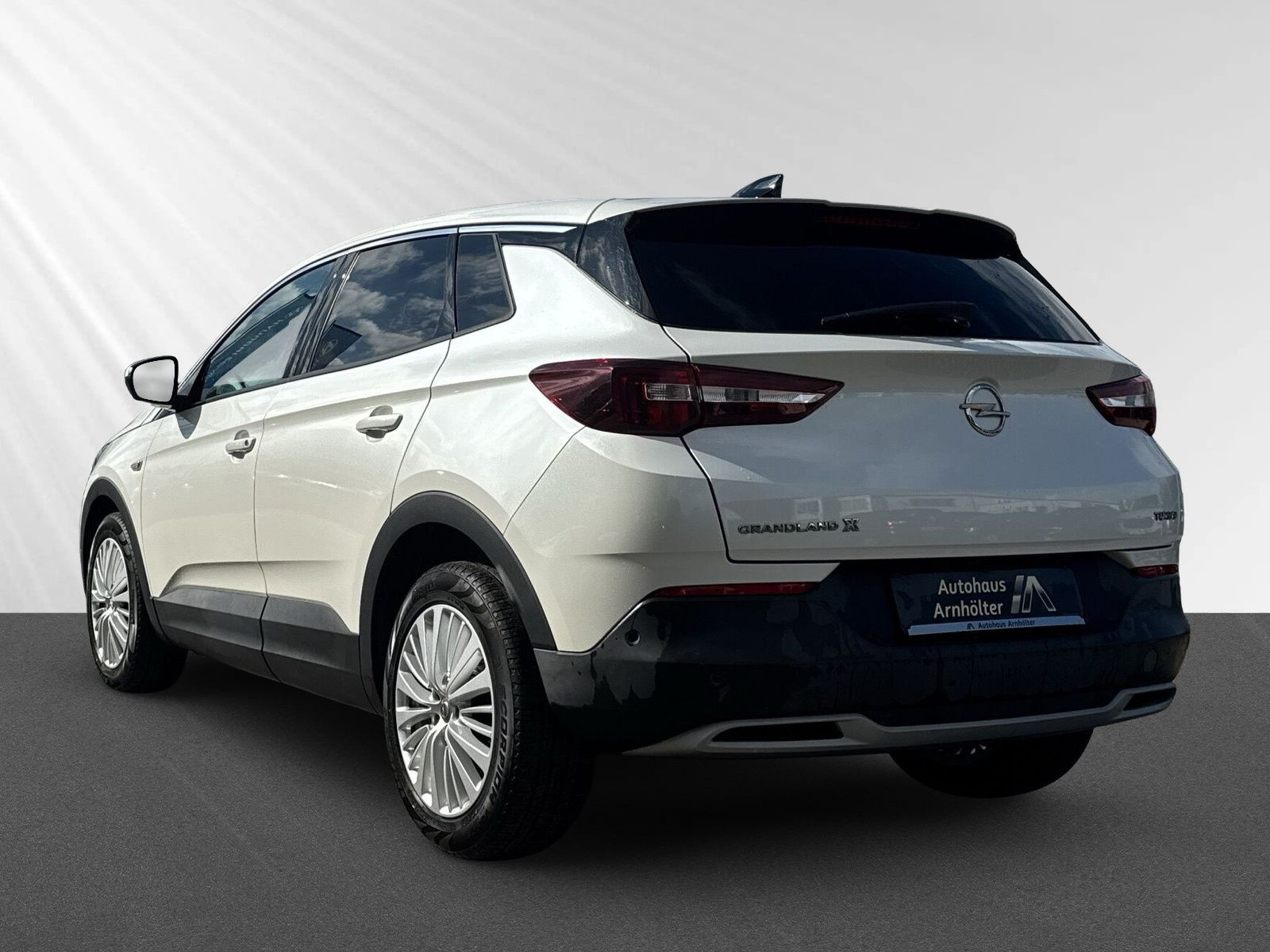 GRANDLAND X 1.2 DYNAMIC +LM+360°+ALLWET+CARPLAY+