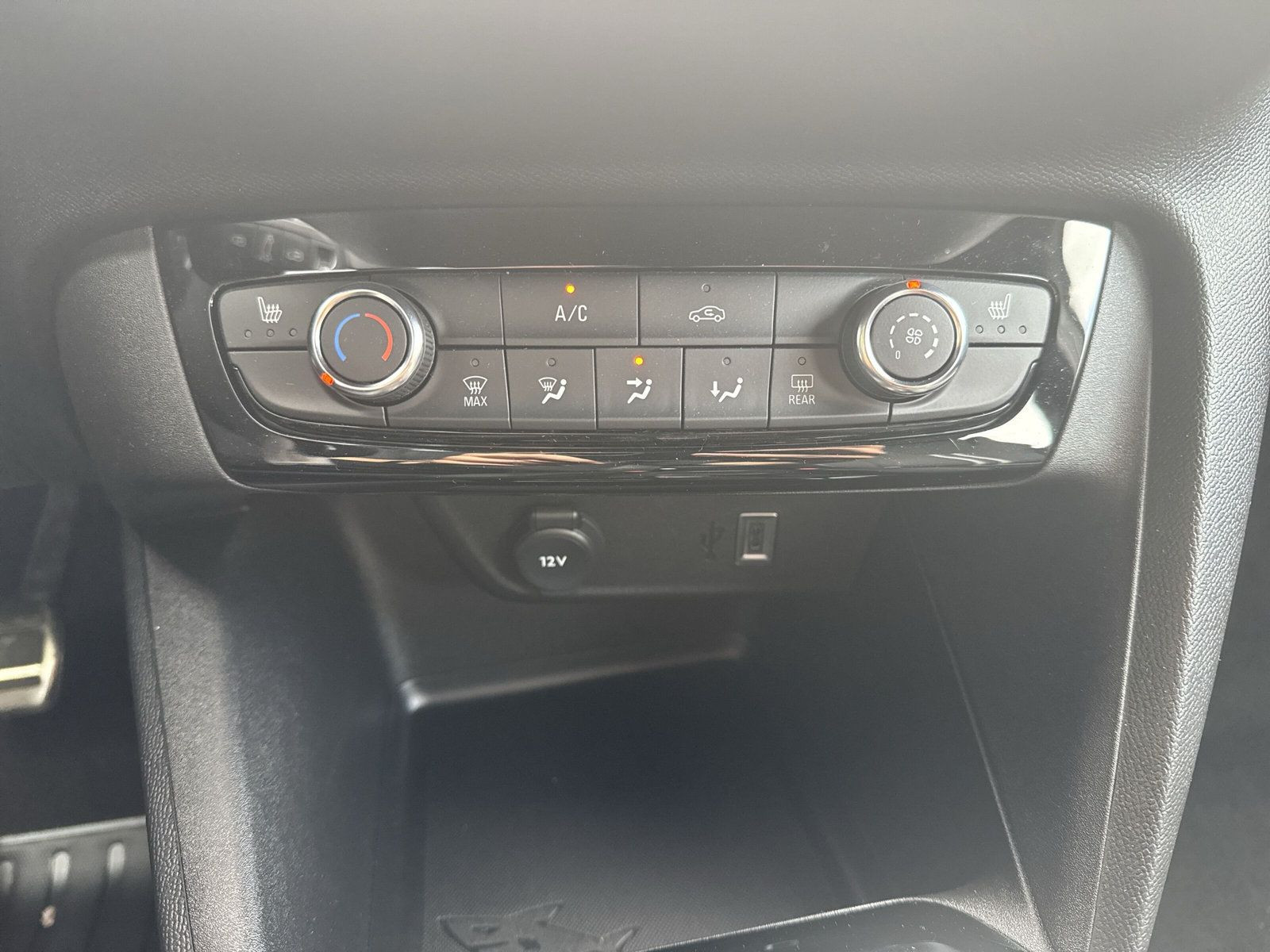 CORSA F GS 1.2 TURBO S/S 74kWAT8 +CARPLAY+SHZ+LM