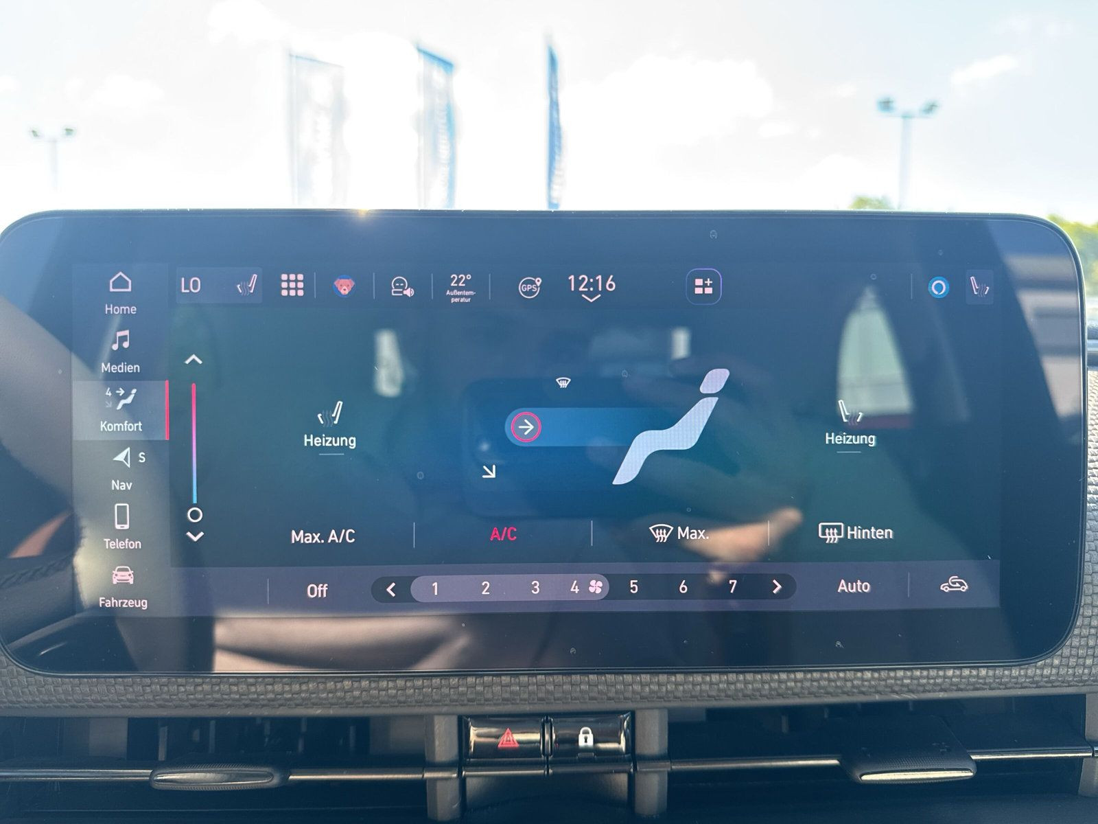 500e La Prima by Bocelli 42kWh +KAMERA+PDC+SHZ+
