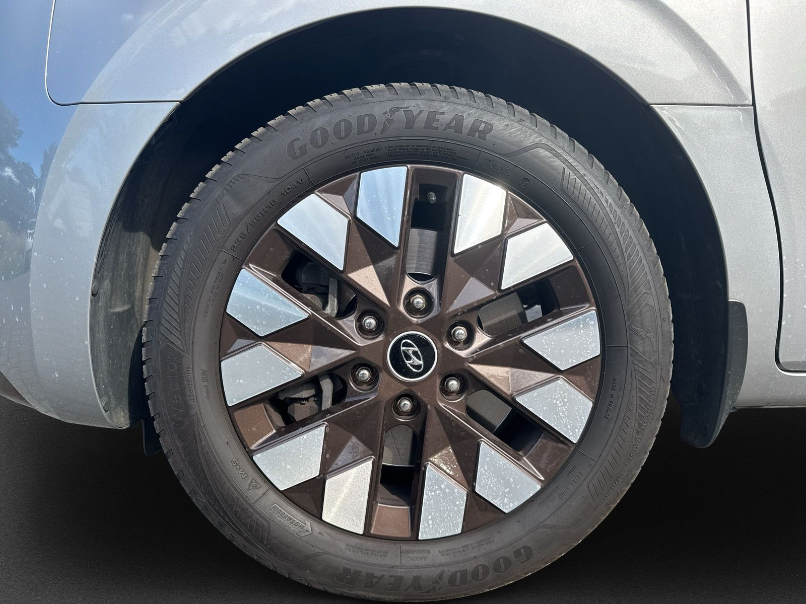 STARIA SIGNATURE 2.2 CRDi 8AT 2WD +NAVI+KAM+ALL+