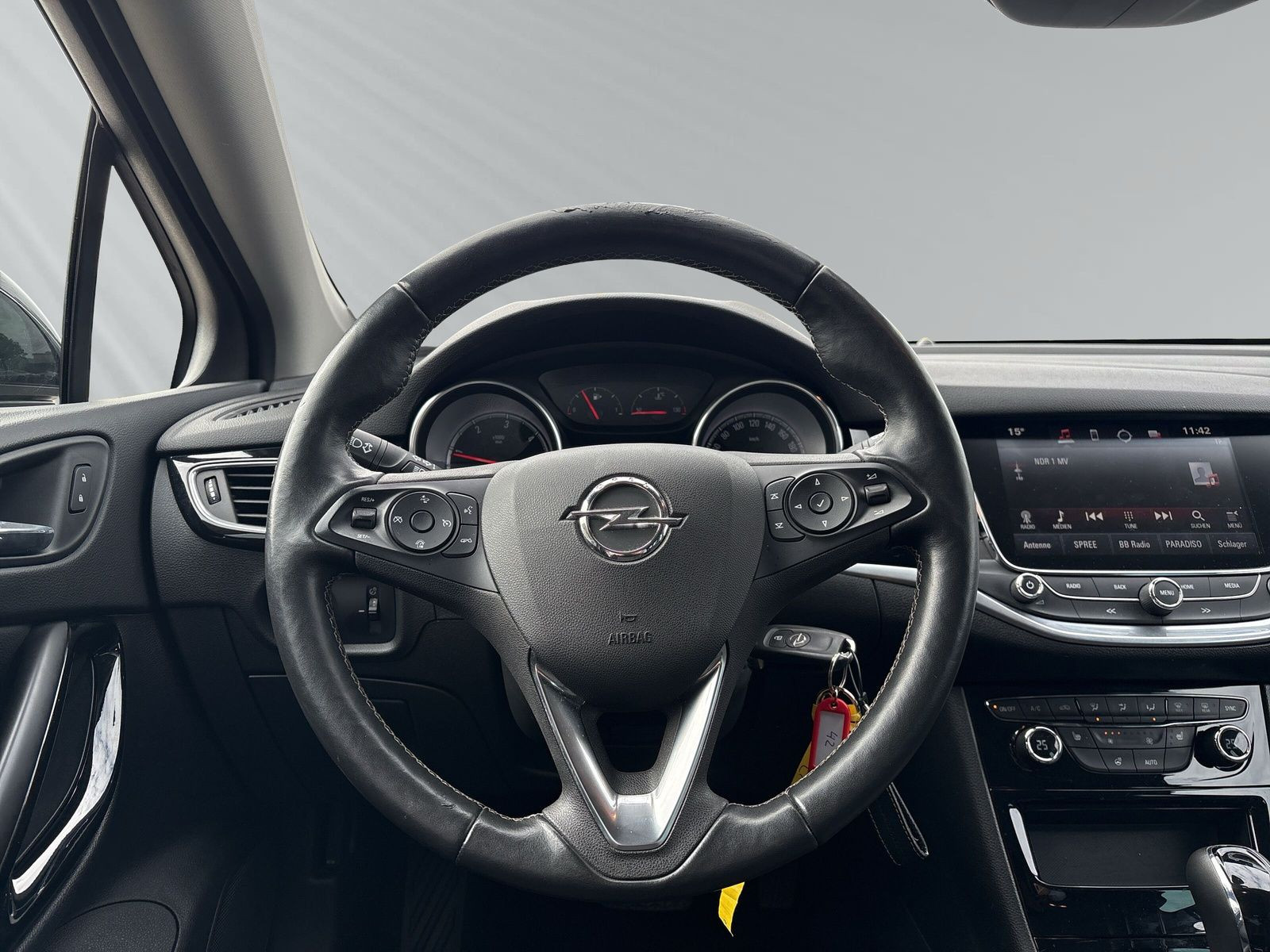 ASTRA ST 1.6D INNOVATION KLIMA+PDC+KAMERA+SHZ+AT