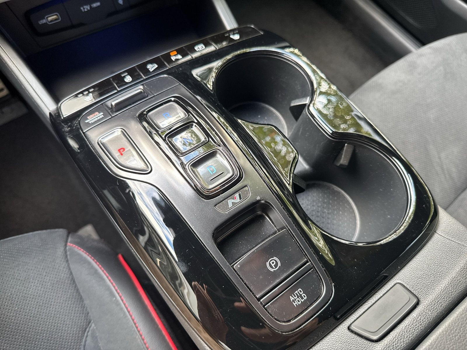 Tucson Hybrid 1.6 T-GDI 230 PS 6-AT 4WD N Line++
