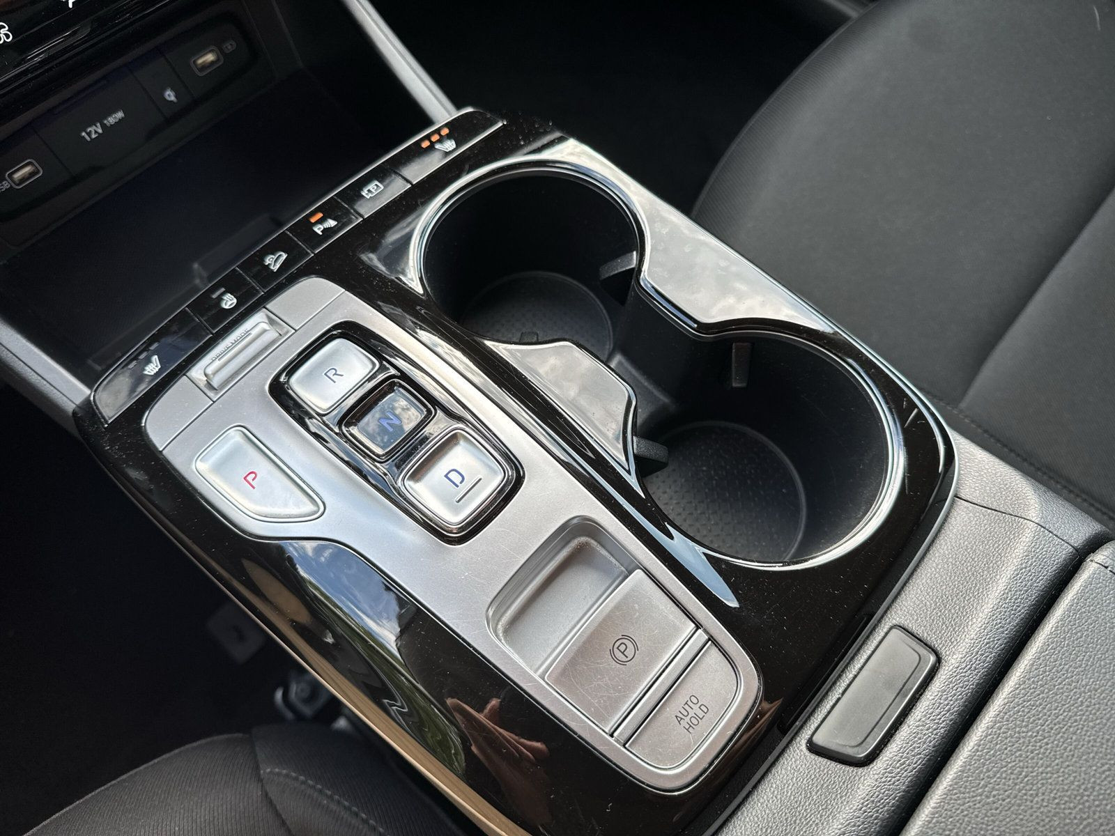 Tucson (NX) 1.6 T-GDI Hybrid Trend 2WD 230PS+ACC