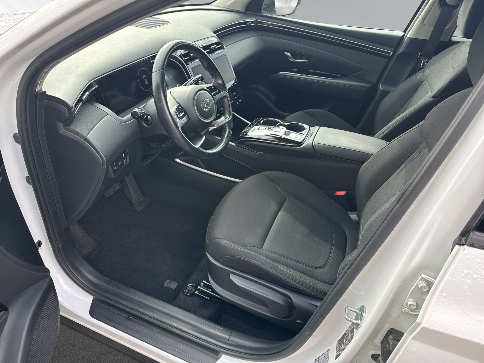Tucson (NX) 1.6 T-GDI Hybrid Trend 2WD 230PS+ACC