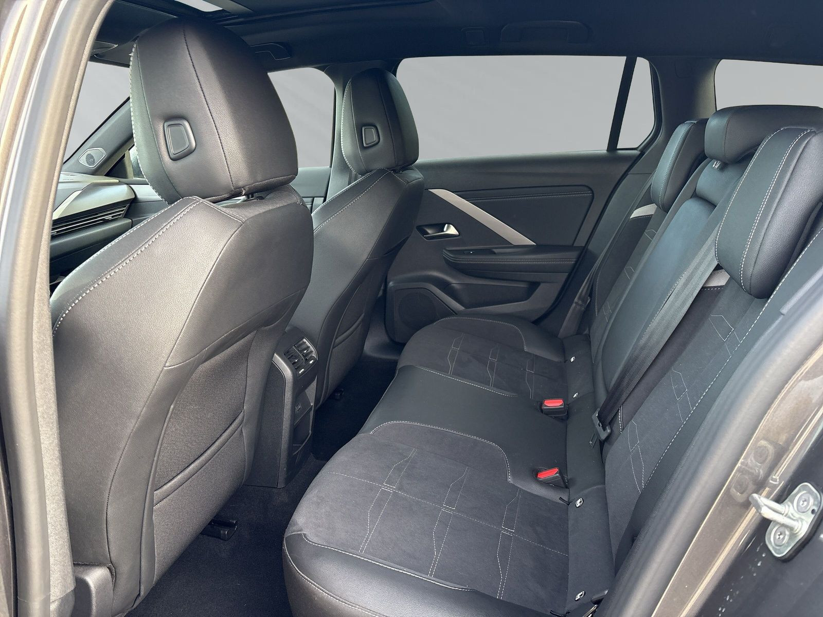 Astra L ST GS 1.2 Turbo 96kW+NAVI+KAMERA+SHZ+LHZ