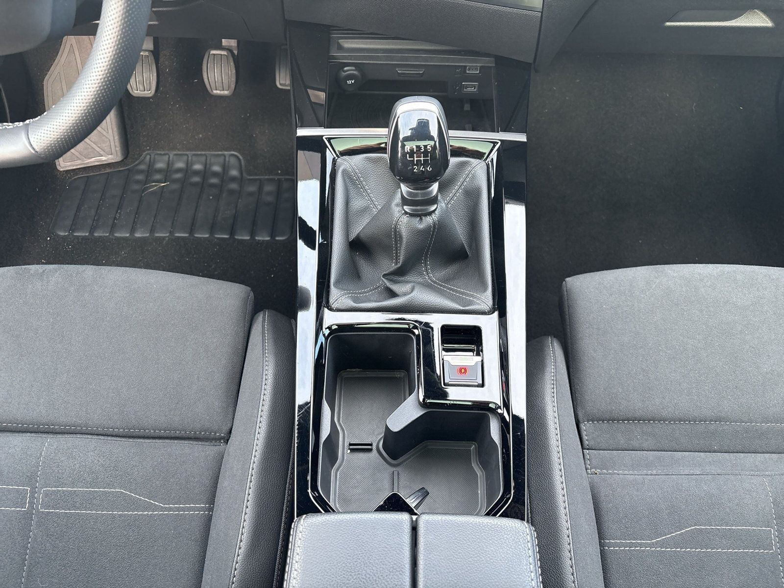 Astra L ST GS 1.2 Turbo 96kW+NAVI+KAMERA+SHZ+LHZ