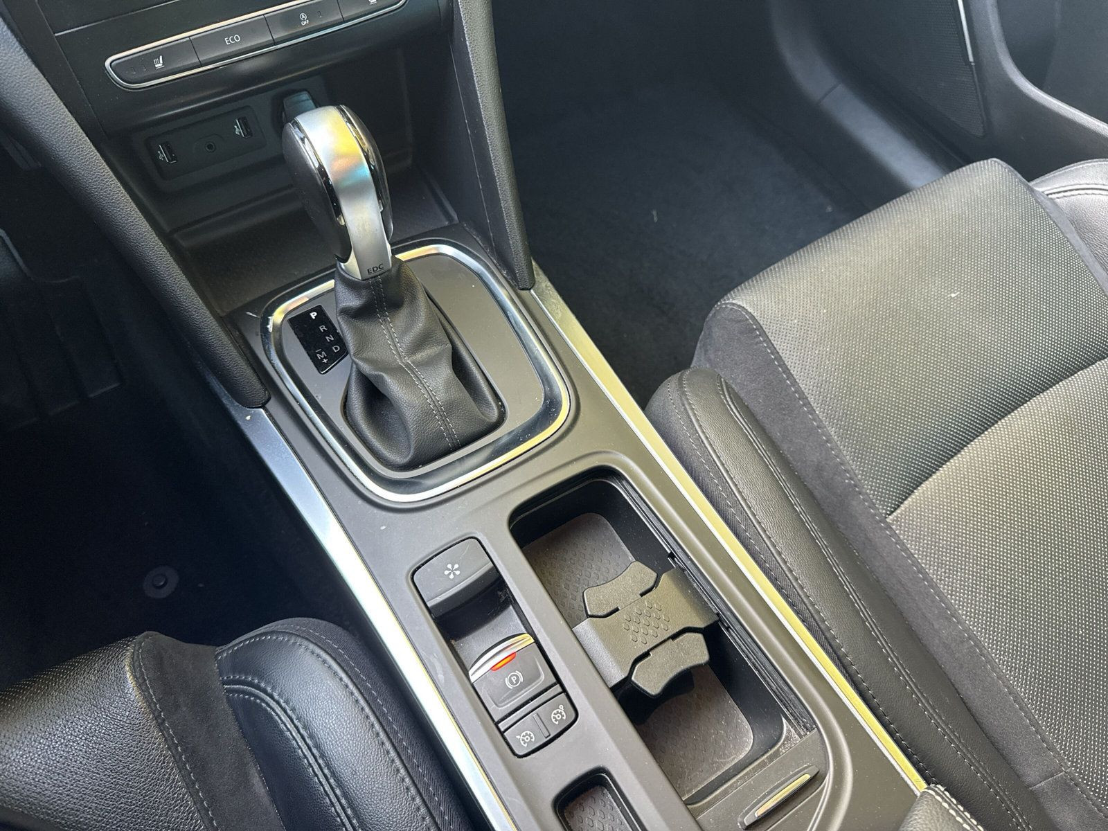 MEGANE IV GRANDTOUR 1.3 160 BOSE+MASSAGE+ANHÄNGE