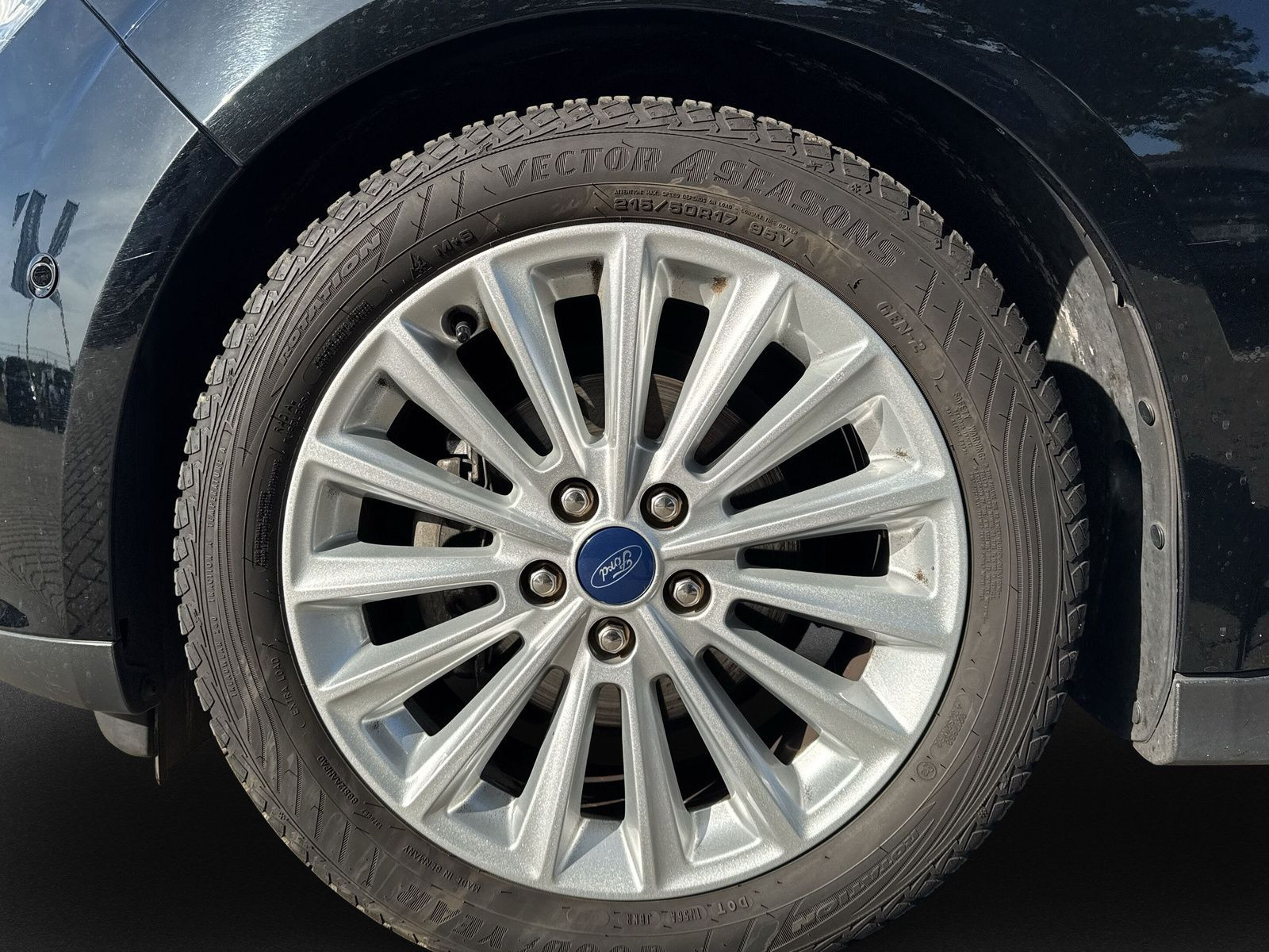 C-Max 1.0 EcoBoost 125PS 6G Titanium S/S+NAV+KAM