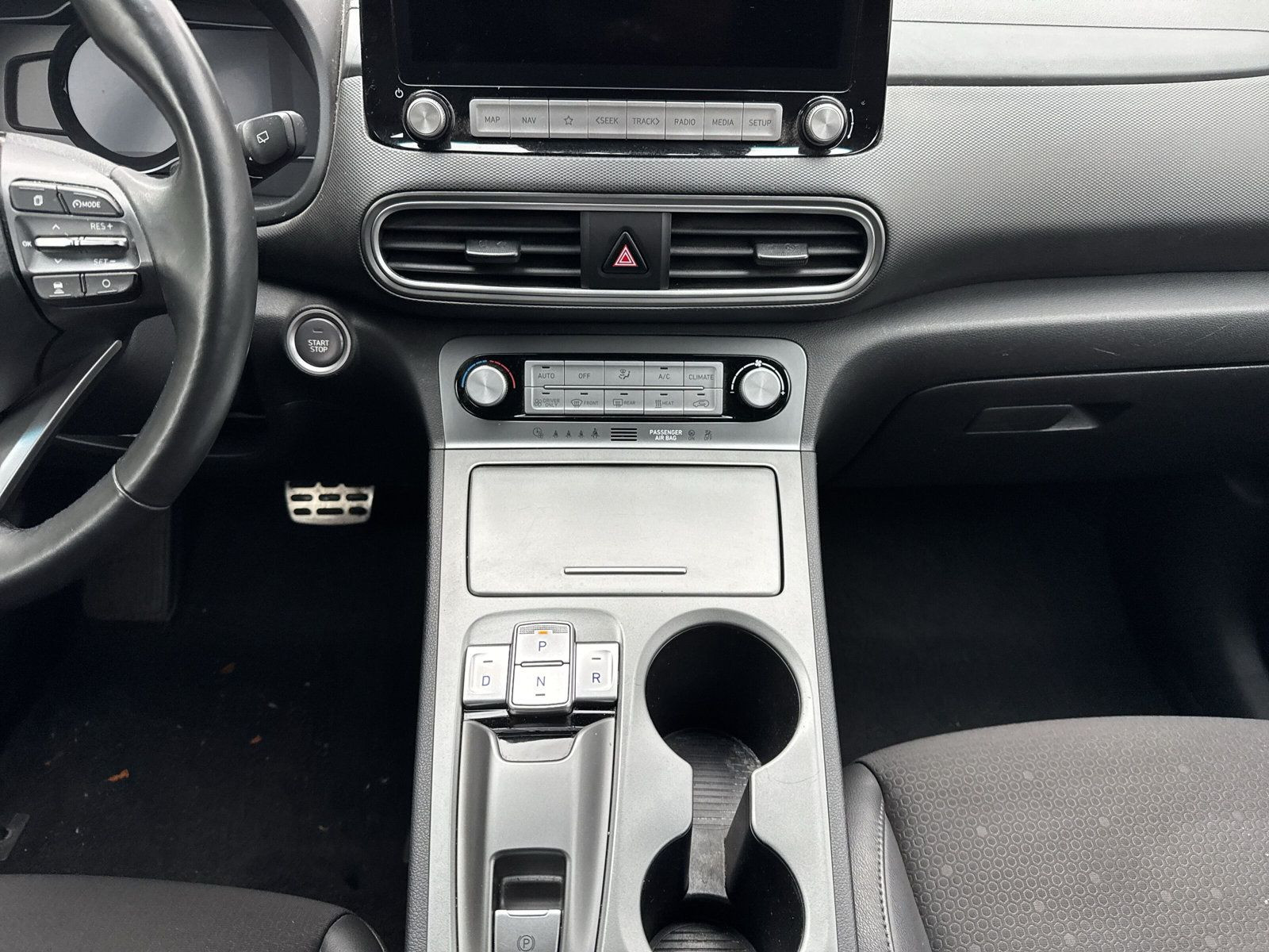 Kona EV 64kWh PREMIUM +NAV+KAMERA+100%SOH+