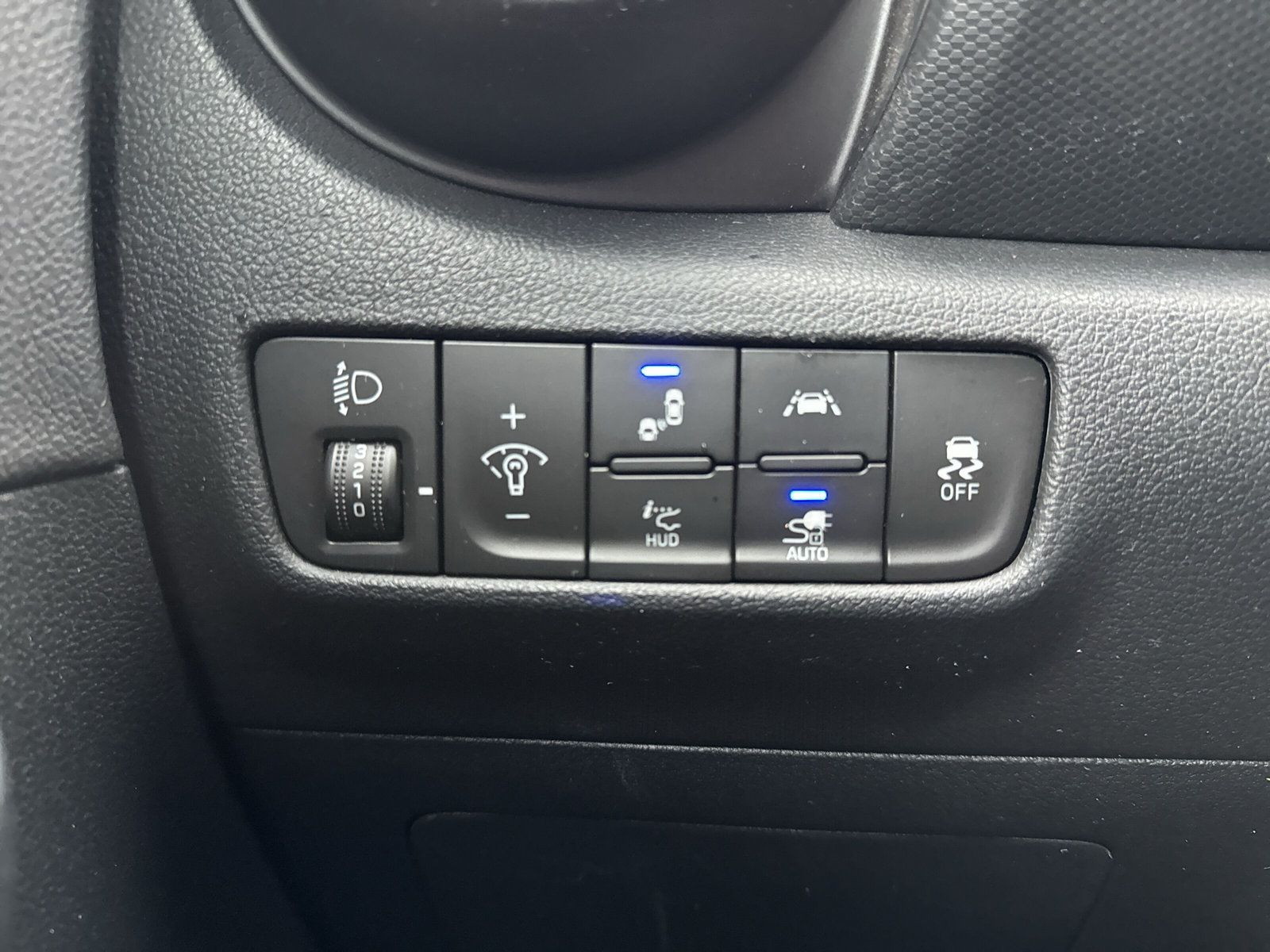 Kona EV 64kWh PREMIUM +NAV+KAMERA+100%SOH+