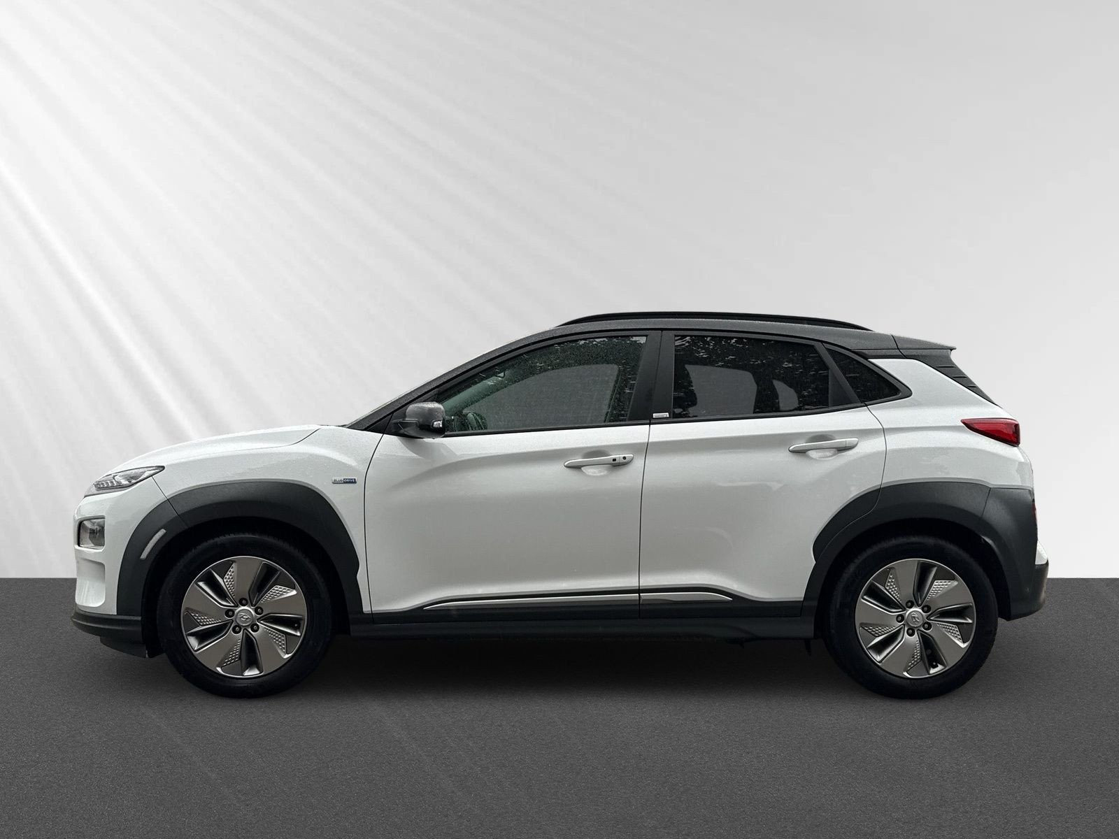 Kona EV 64kWh PREMIUM +NAV+KAMERA+100%SOH+