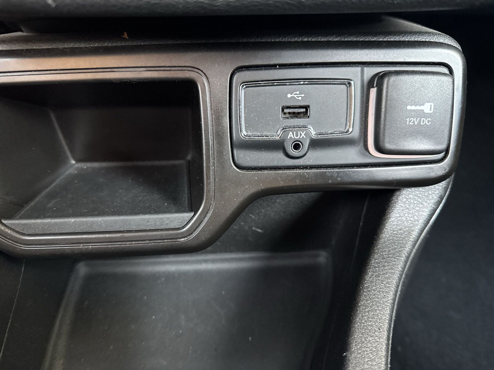 Renegade BU 1.0 T-GDI Longitude FWD+LHZ+SHZ+PDC+