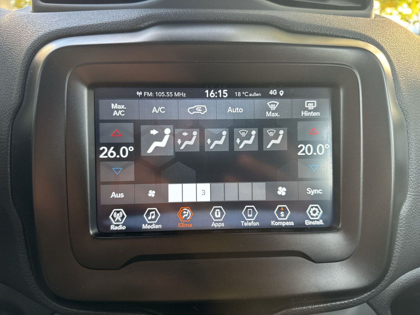 Renegade BU 1.0 T-GDI Longitude FWD+LHZ+SHZ+PDC+