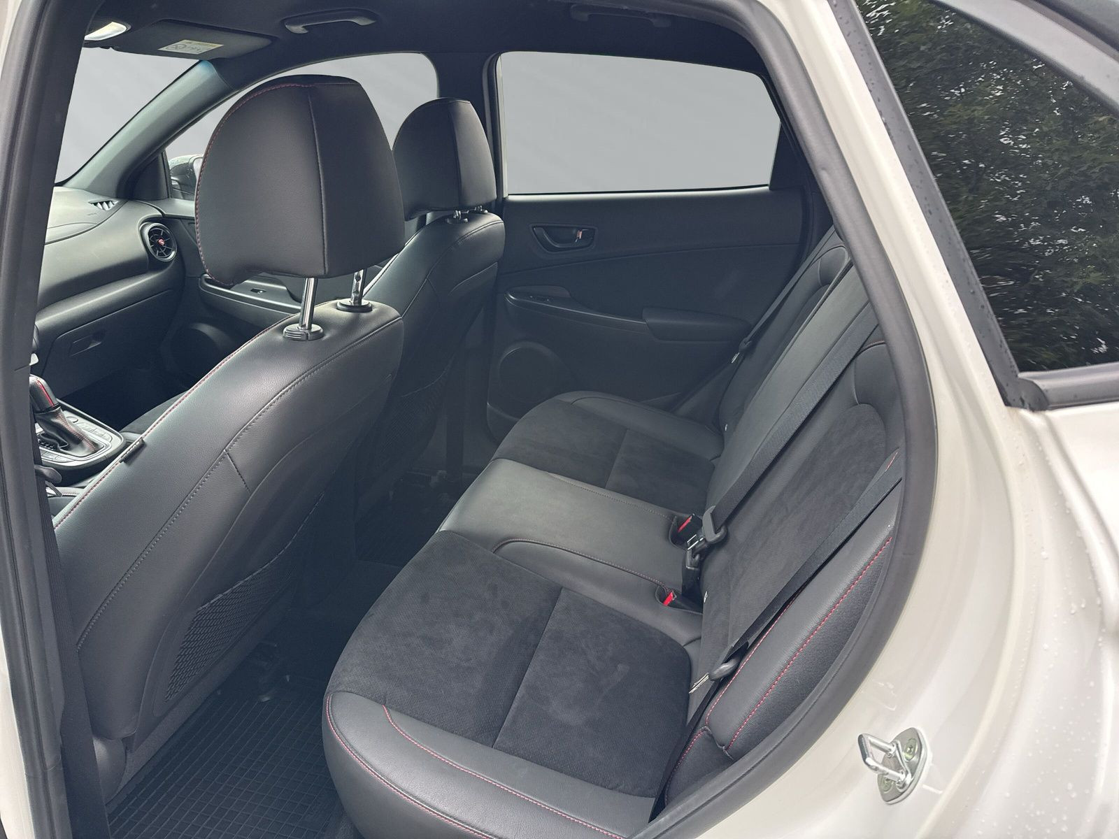 Kona 1.6 T-GDI N Line 2WD +NAV+ALLWETTER+SHZ+19