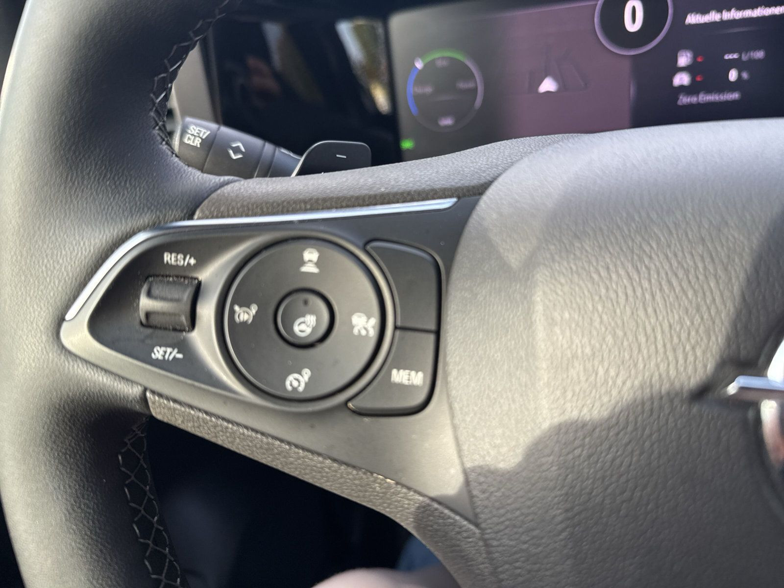 Mokka GS 1.2 Hybrid 48V+CAM+SHZ+NAV+ACC+LHZ+PDC+