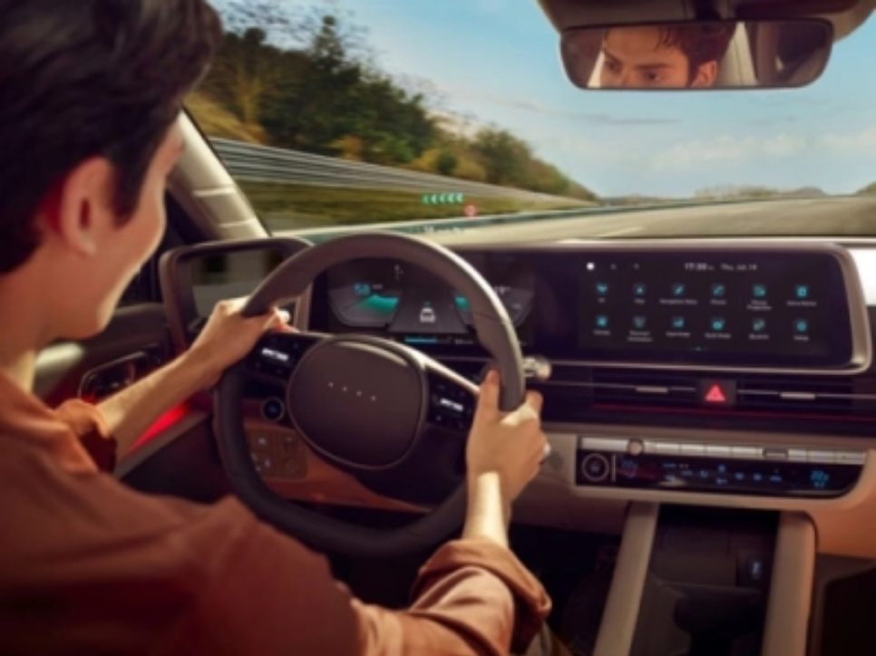 5-Screenshot 2025-06-18 at 17-15-05 Hyundai IONIQ 6 Autohaus Arnhölter Hyundai Ioniq 6 Interieur