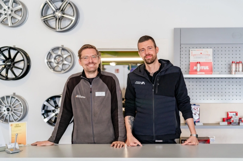 Teile und Zubehör