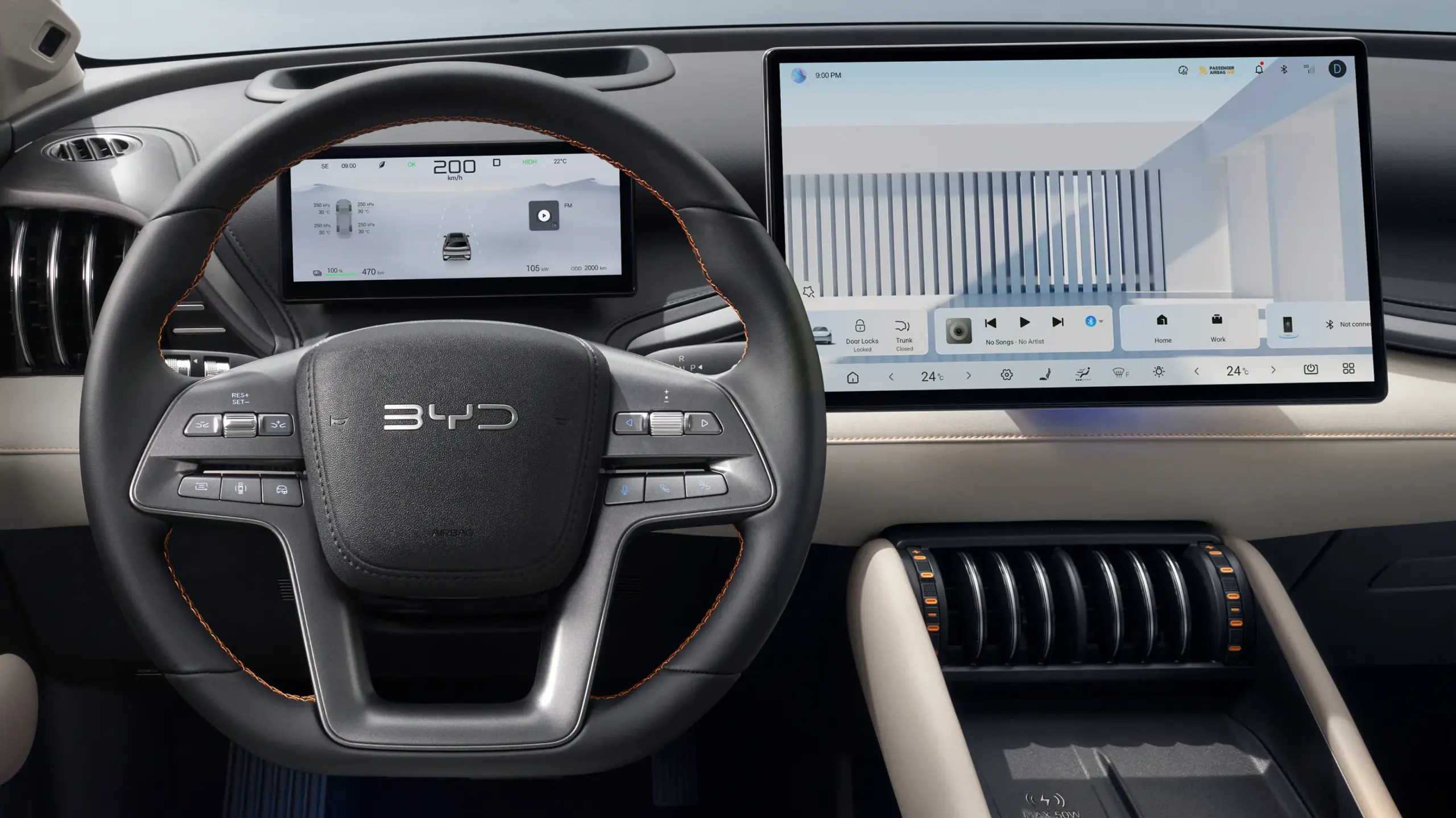 Display und Lenkrad im BYD ATTO 3 EVO